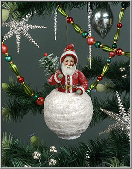 'Santa Claus in a Snowball' cotton Christmas ornament from the Blumchen atelier