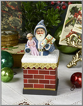 'Santa Claus in a Chimney' cotton batting Christmas ornament from the Blumchen atelier