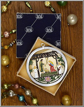 Vintage Christmas Nativity Rondelle Window Decoration made in Germany by Babette Schweizer