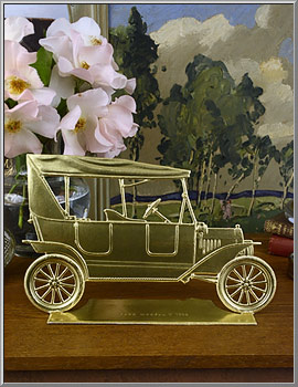 'Ford Model T 1980' vintage Dresden die-cut automobile decoration, made in Western Germany