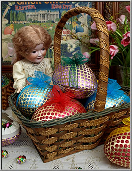 Vintage 1960's 'Polka Dots' Easter egg boxes, made in Western Germany