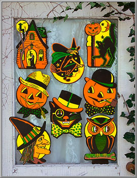 Classic American Halloween cutouts, 2 sets of 4 images with different designs