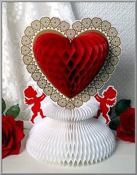 Cherubs Valentine Heart honeycomb centerpiece